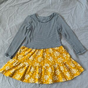 Tea collection room floral dress